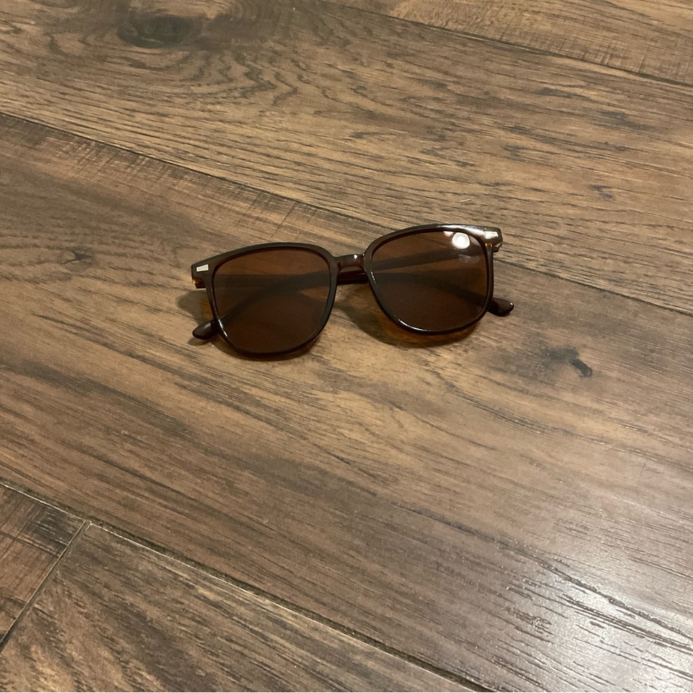 Stylish Brown Sunglasses
